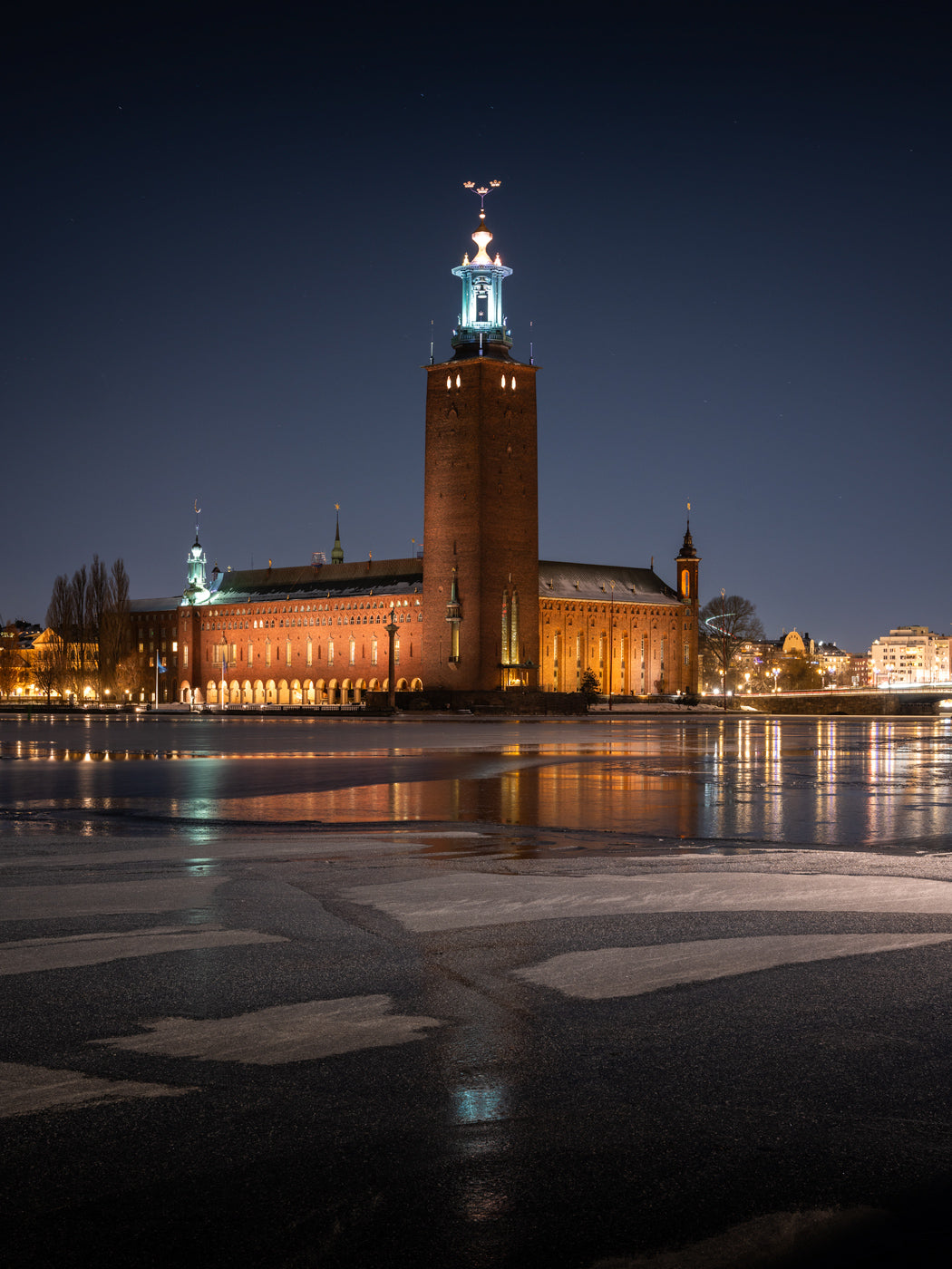 Stadshuset en vinternatt